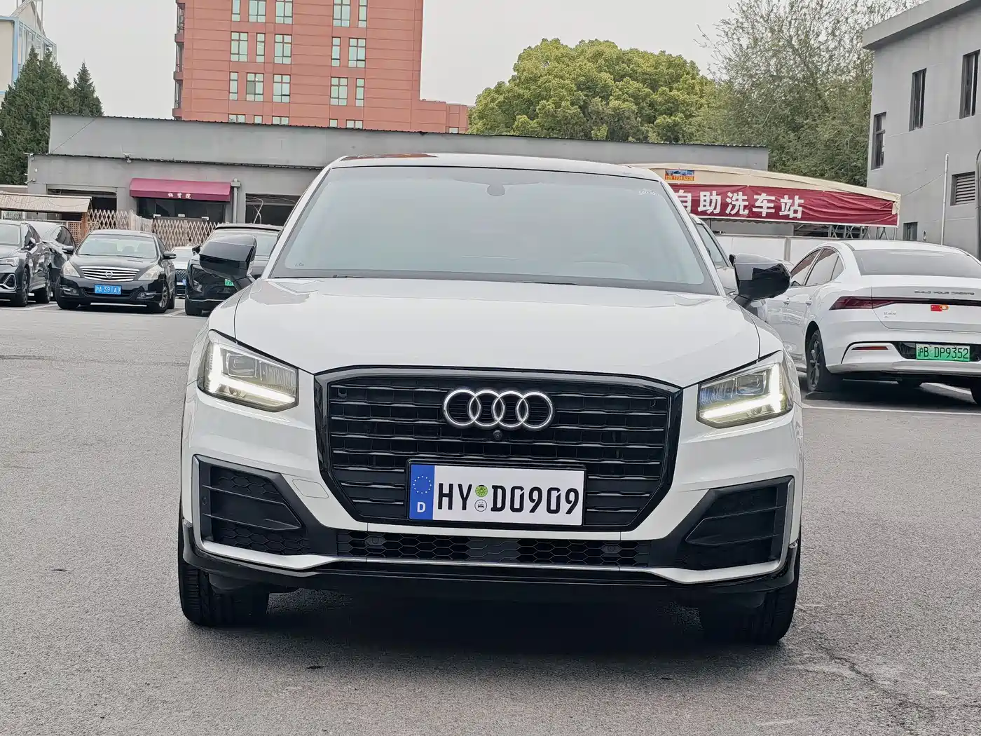 Audi Q2L 2020 35 TFSI Progressive Dynamic Model фото 2
