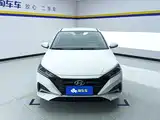 Photo 2 - Hyundai Verna