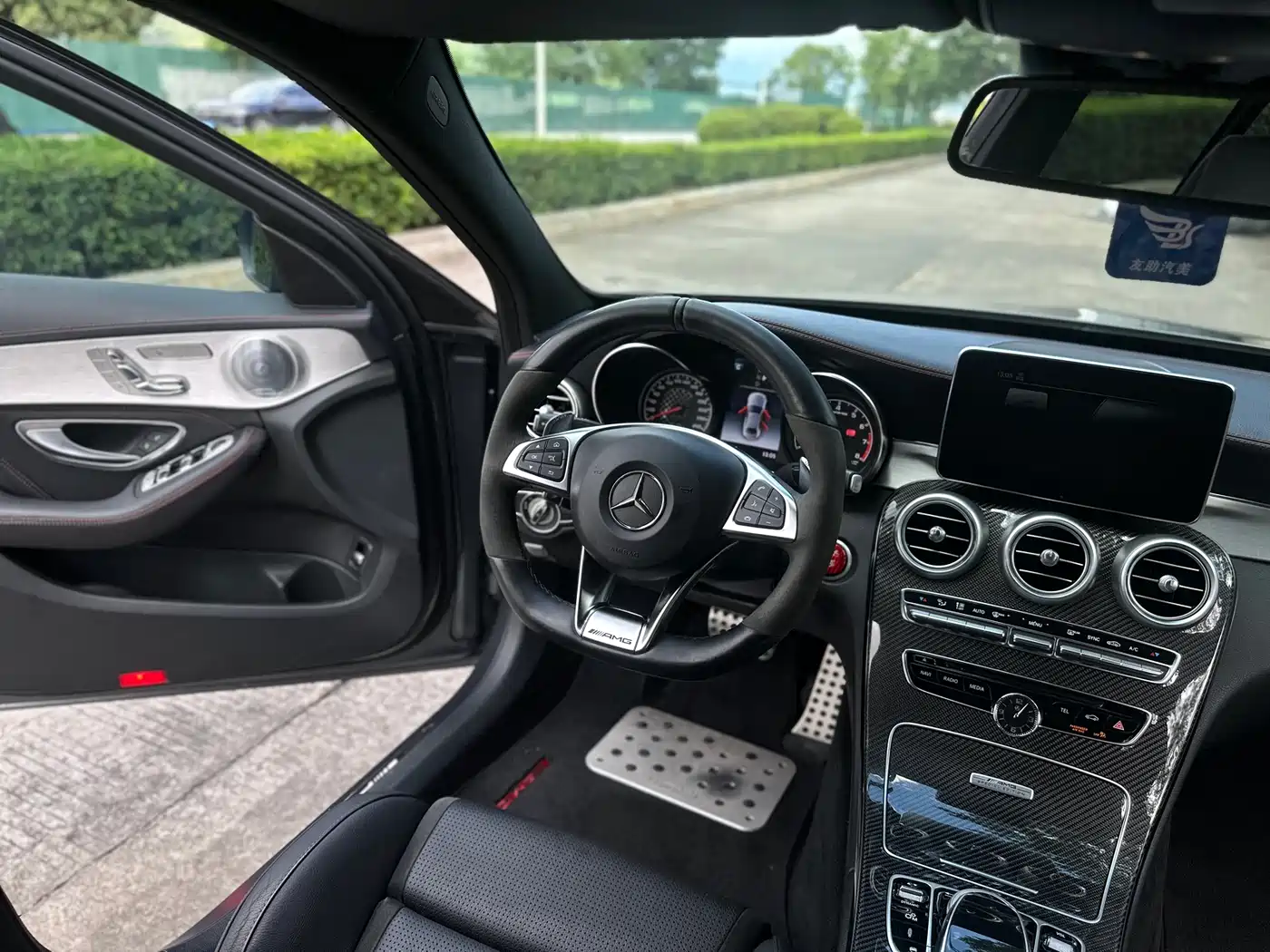 Mercedes-Benz C-Class AMG 2017 AMG C 43 4MATIC Special Edition фото 19