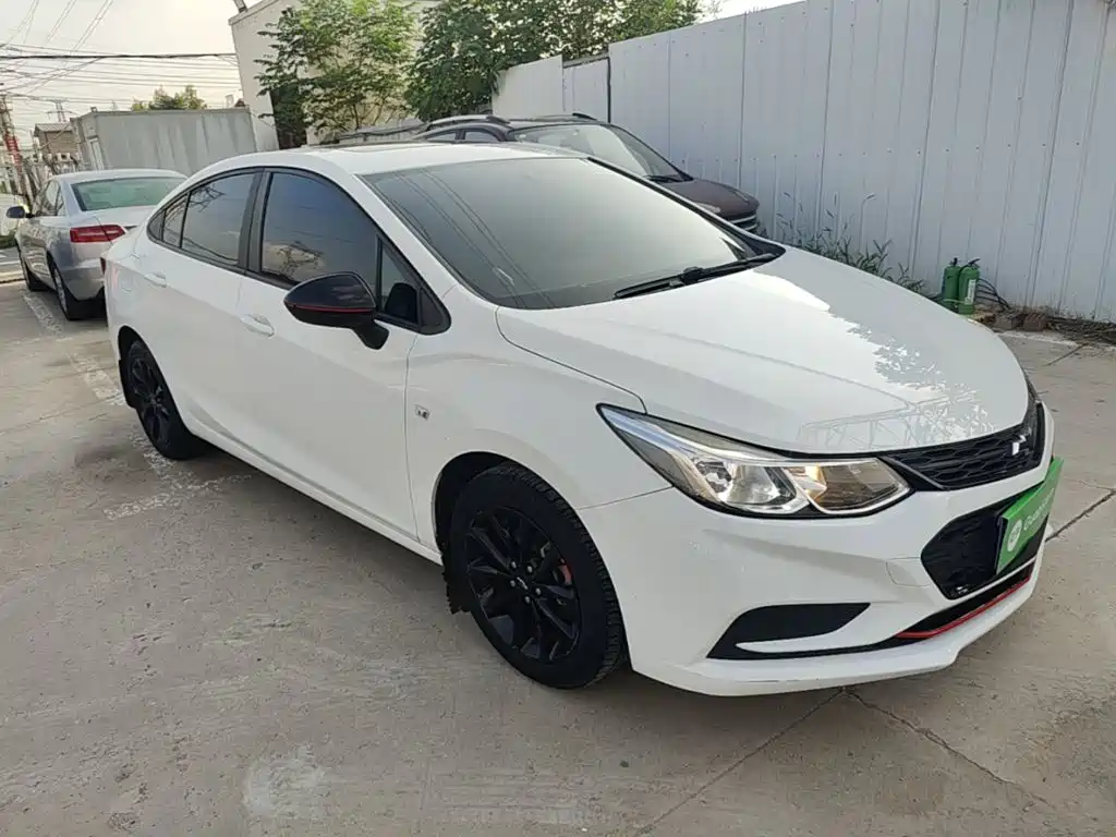 Chevrolet Cruze 2019 2018 Redline 320 Automatic Pioneer Edition