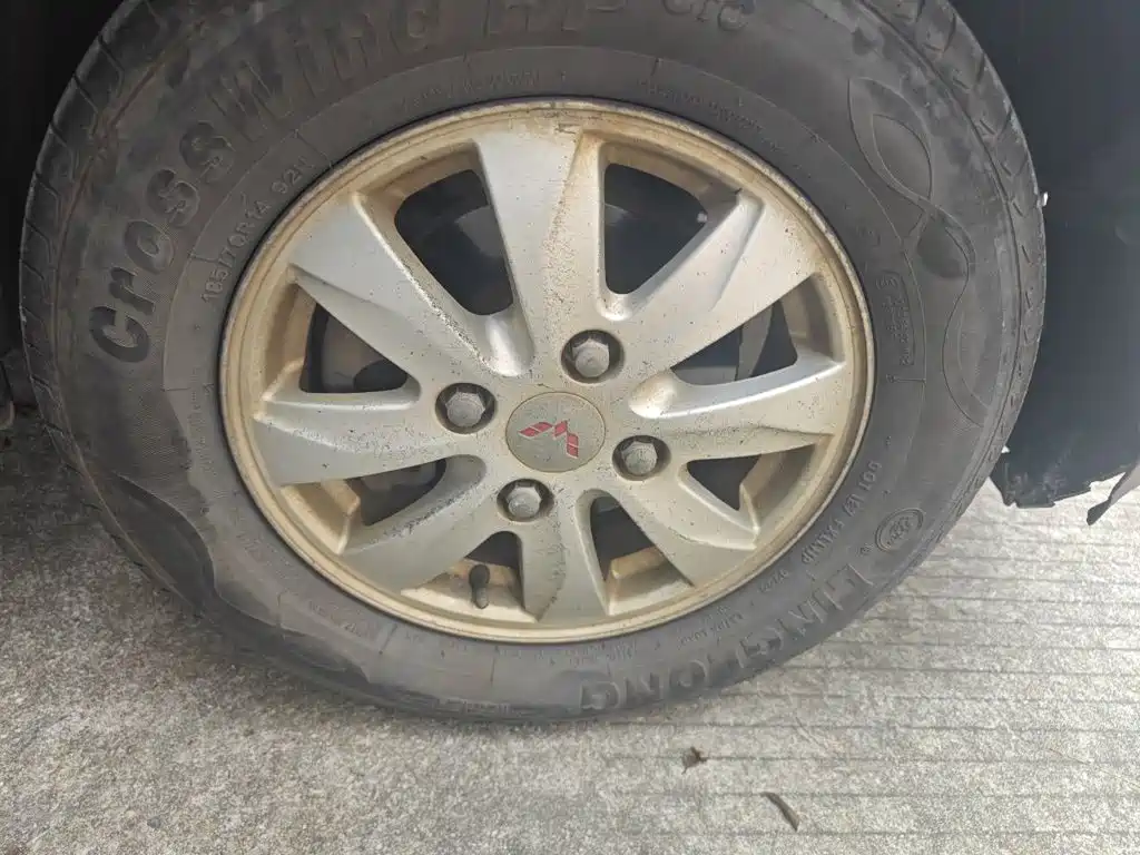 Wuling Motors Wuling Hongguang 2015 2014 1.5L S Standard
