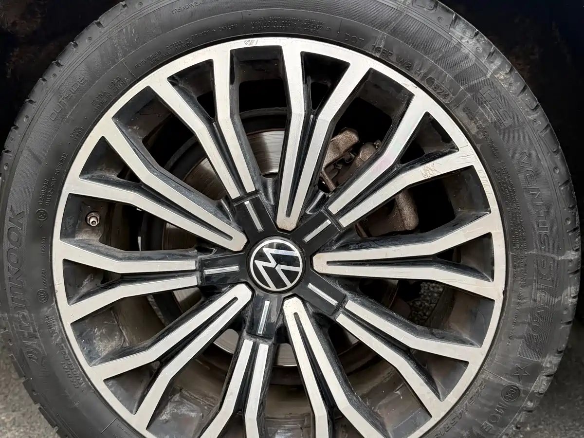 Volkswagen Phideon 2021 380TSI Luxury Edition фото 10