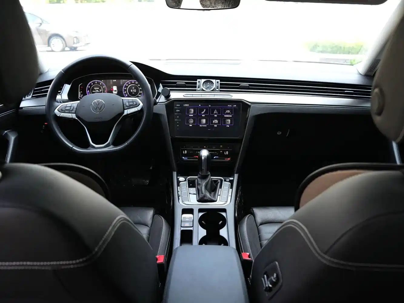 Volkswagen Magotan 2020 330TSI DSG Leading фото 6