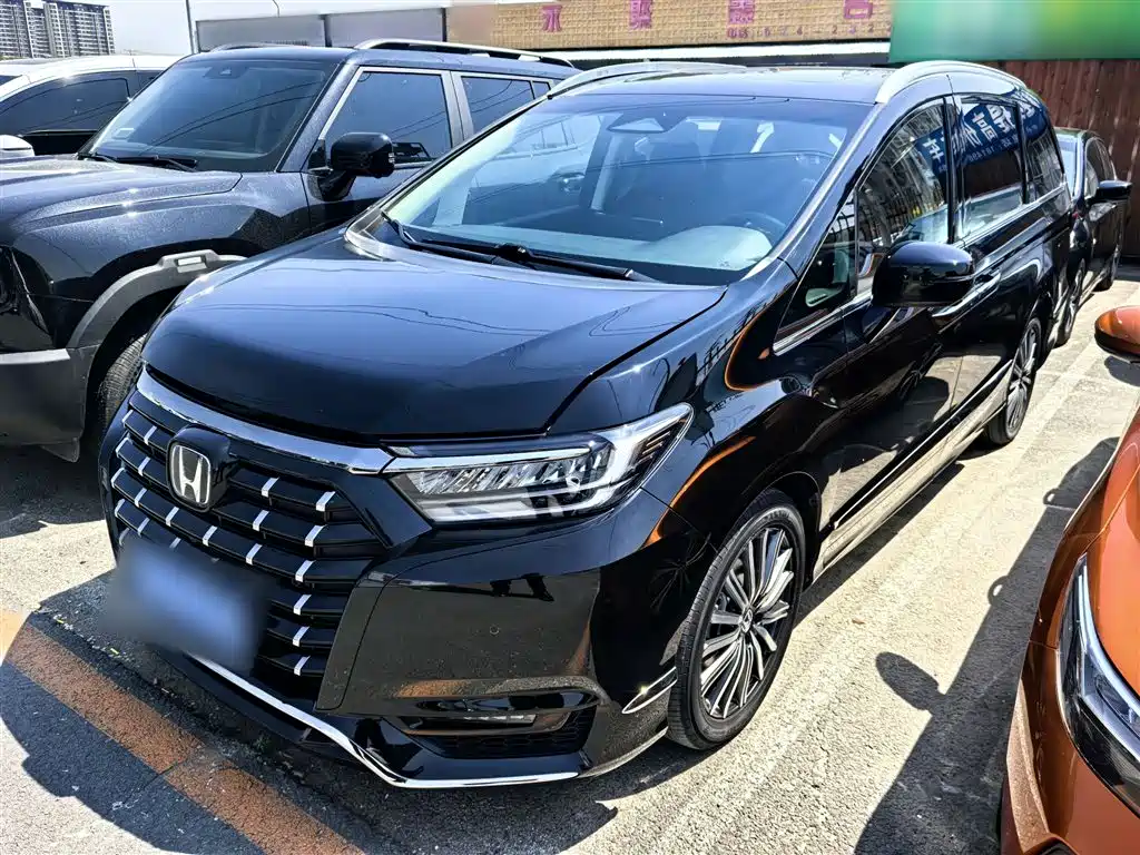 Honda Elysion 2025 2024 2.0L e:HEV Supreme Edition