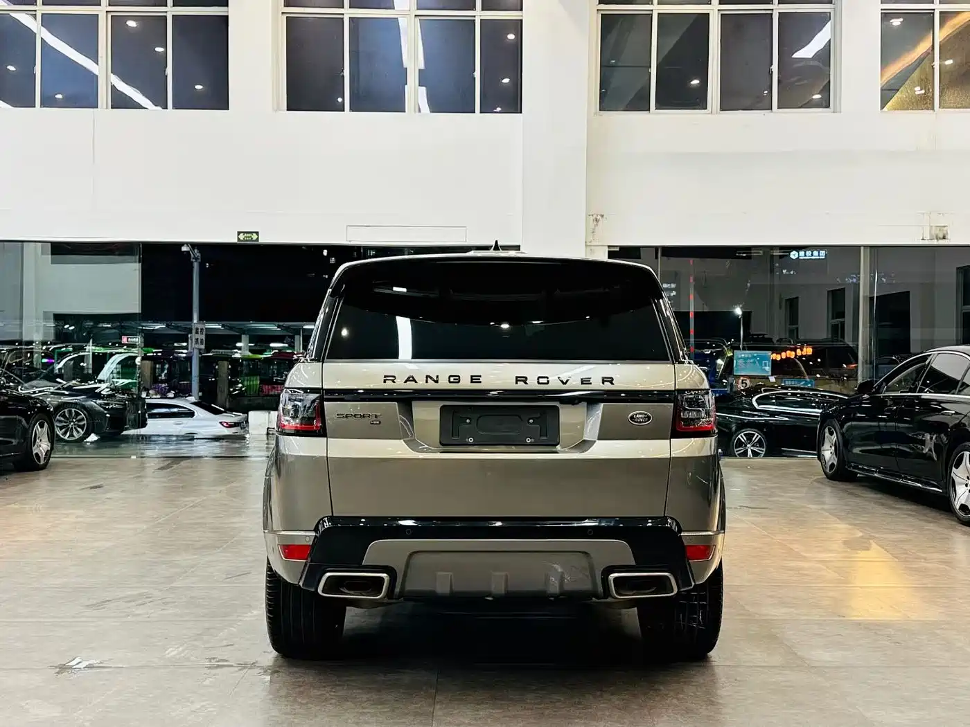 LAND ROVER RANGE ROVER SPORT