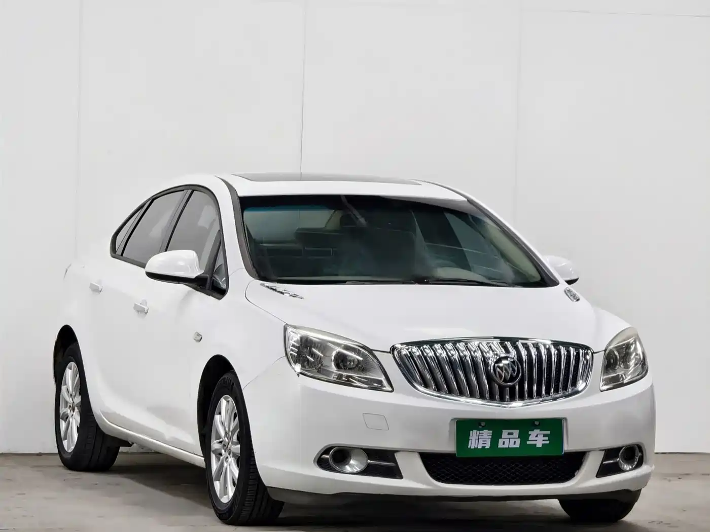 Buick Excelle 2013 Model GT 1.6L Manual Progressive фото 3