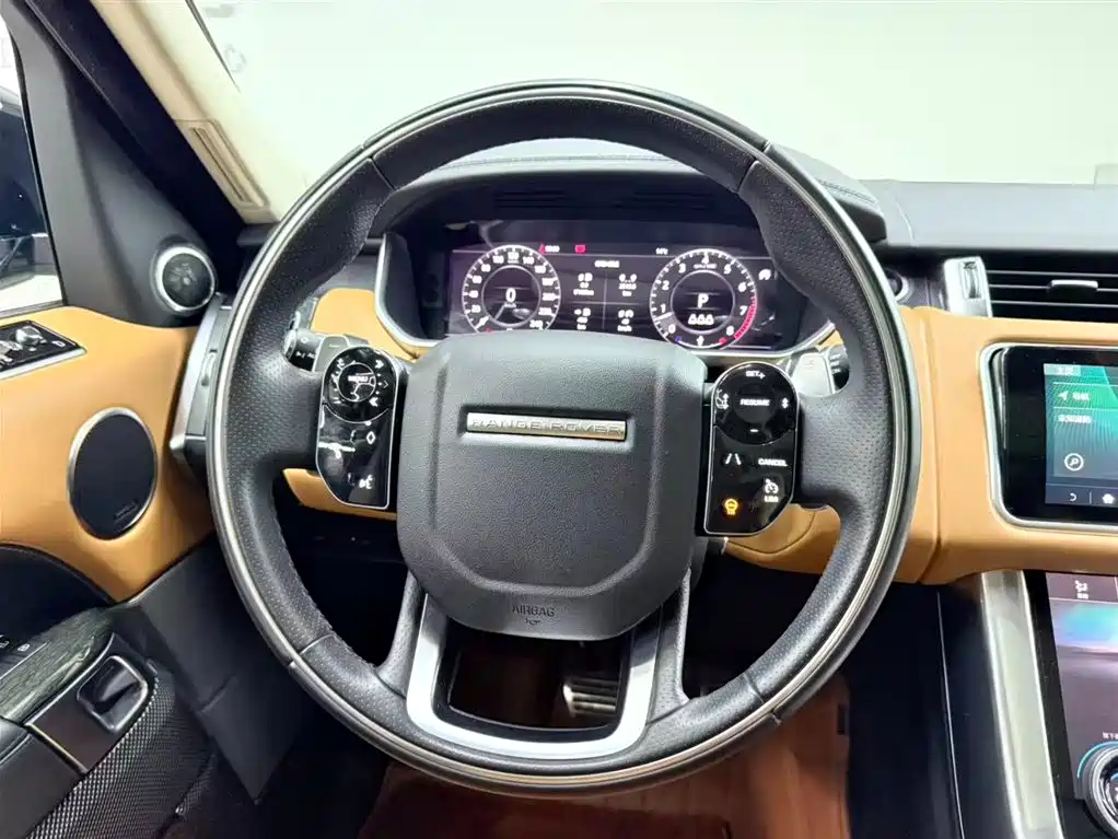 Land Rover Range Rover Sport 2021 3.0 L6 Gloss Black Edition фото 8