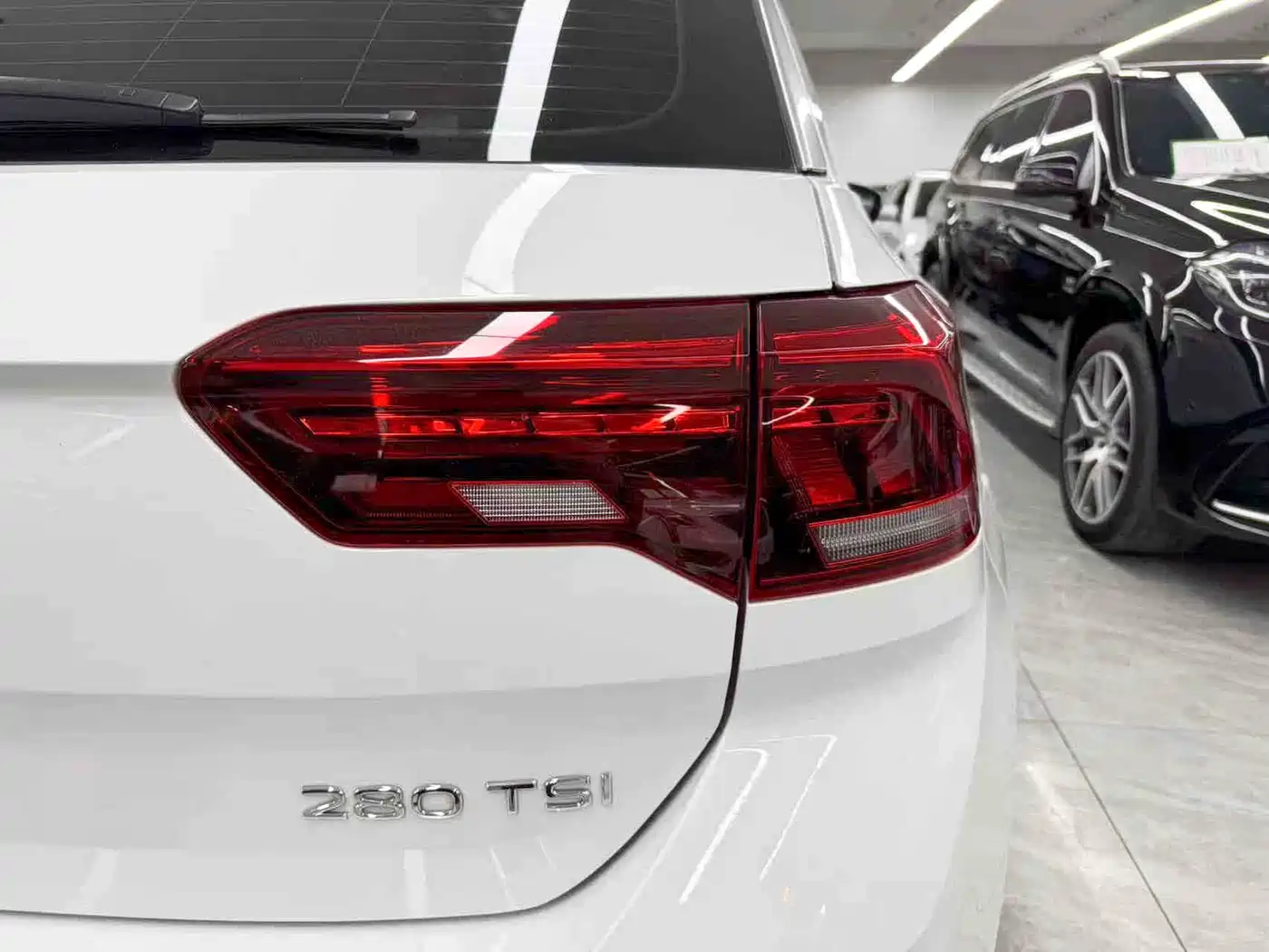Volkswagen T-ROC 2021 280TSI DSG 2WD Comfort Smart Connect Edition фото 21