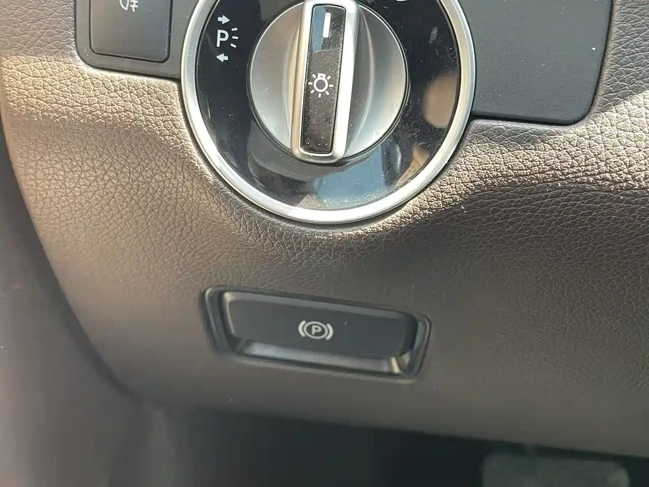 Mercedes-Benz GLE 2017 GLE 320 4MATIC Dynamic фото 15
