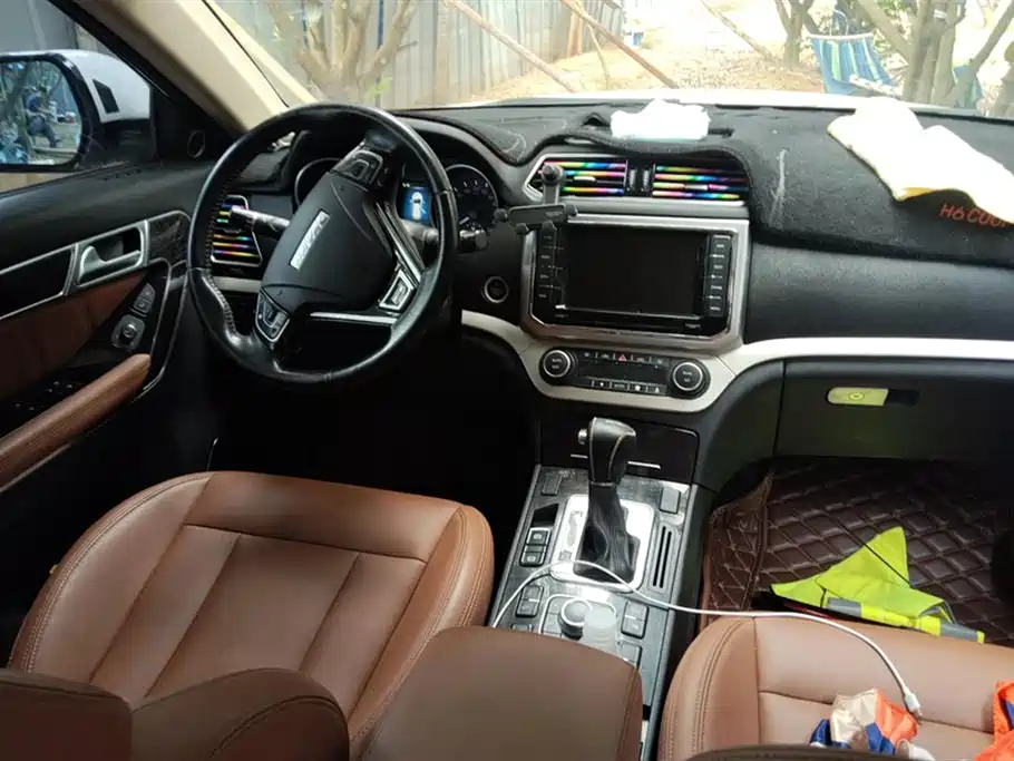 Haval H6 Coupe 2016 Blue Label 1.5T Automatic 2WD Elite фото 12