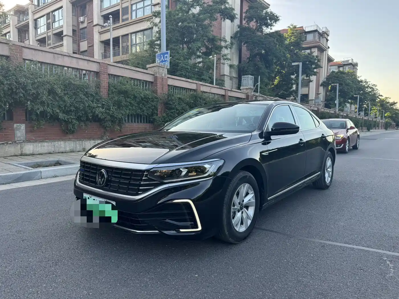 Volkswagen Passat New Energy 2025 430PHEV Hybrid Business Edition