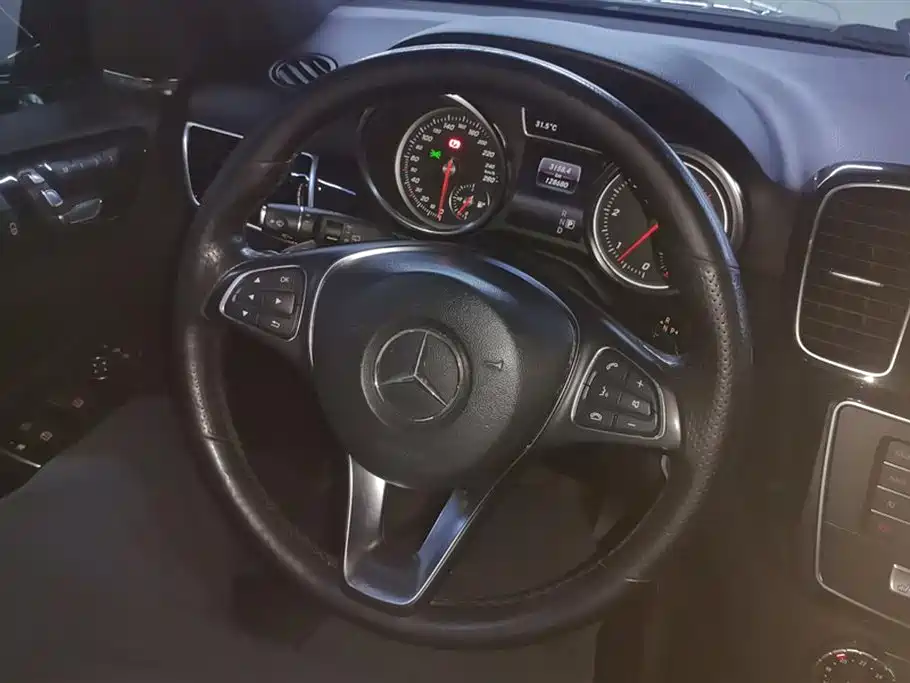 Mercedes-Benz GLE 2015 GLE 350 d 4MATIC фото 15