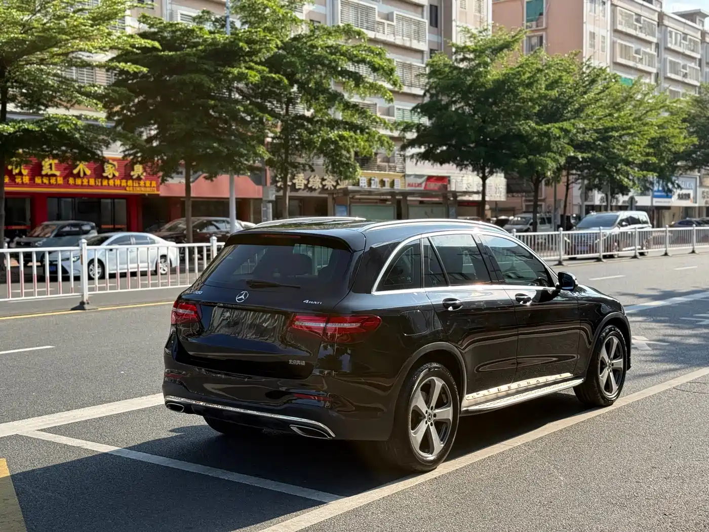 Mercedes-Benz GLC 2017 GLC 300 4MATIC Dynamic фото 9