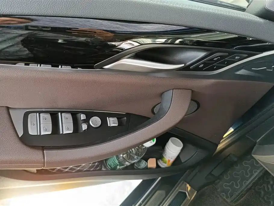 BMW X3 2018 xDrive25i M Sport Package China VI фото 13