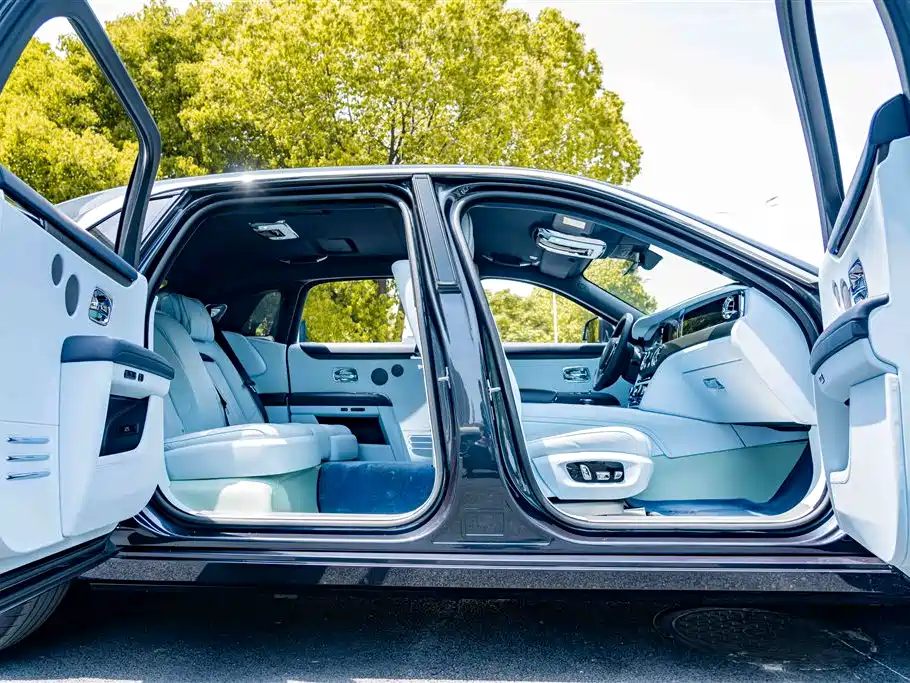 Rolls-Royce Ghost 2021 6.7T Long Wheelbase фото 22