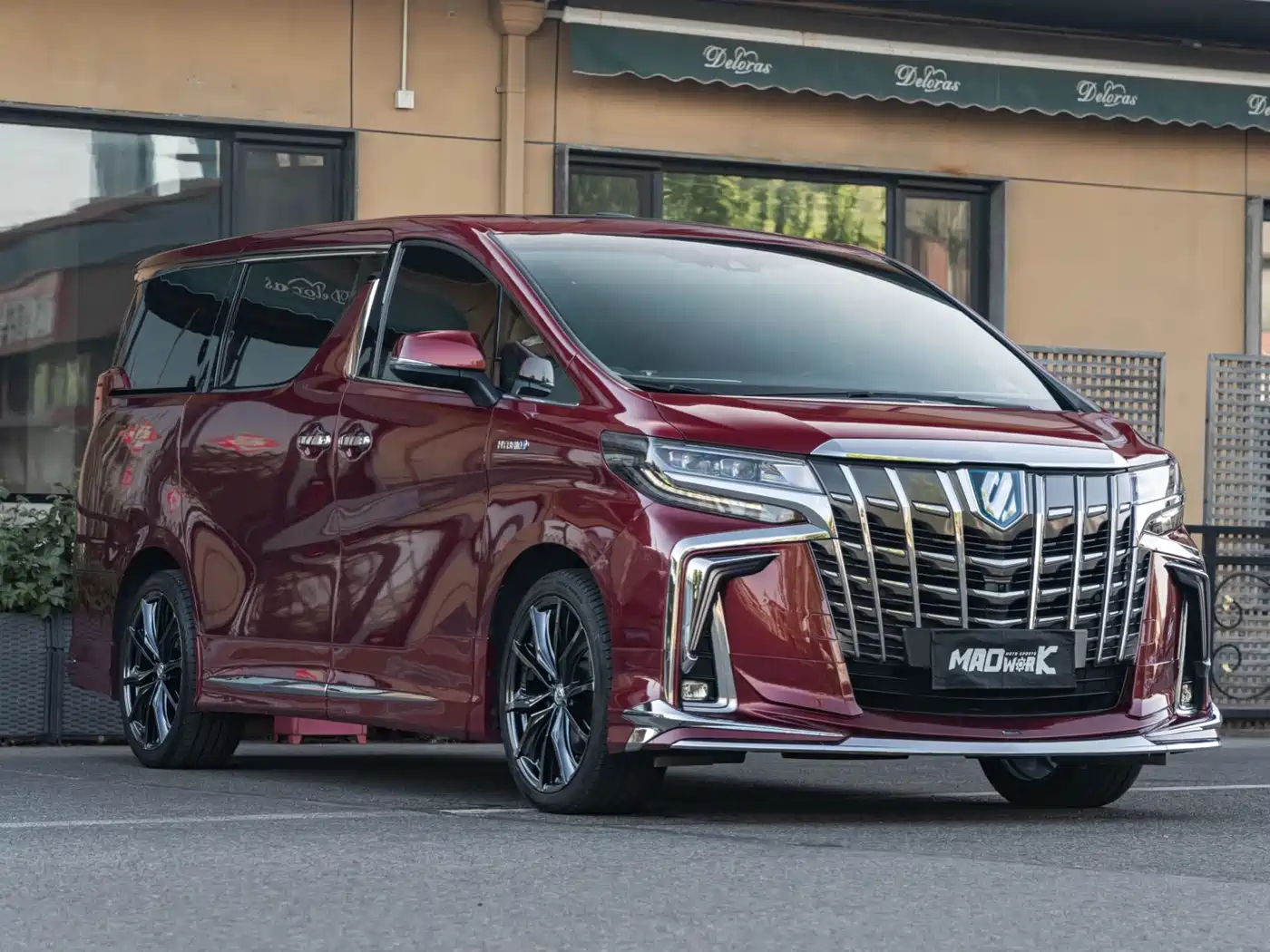 Toyota Alphard 2021 Hybrid 2.5L Ultimate фото 3