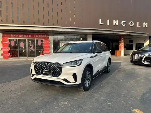 Lincoln Aviator 2024 3.0T V6 AWD Elegance 6-Seater
