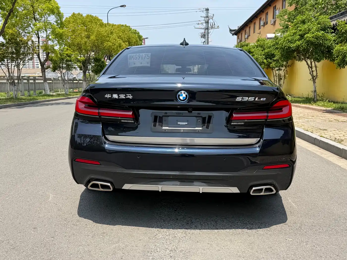 BMW 5 Series New Energy 2022 535Le M Sport Package фото 9