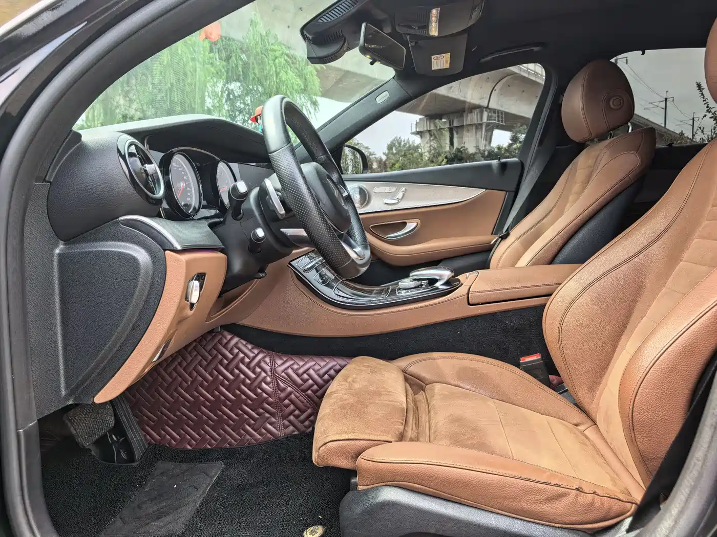 Mercedes-Benz E-Class 2017 E 200 Sport 4MATIC фото 4