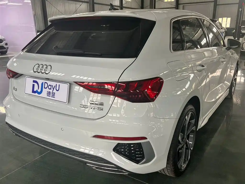 Audi A3 2023 Sportback 35 TFSI Fashion Sport фото 4