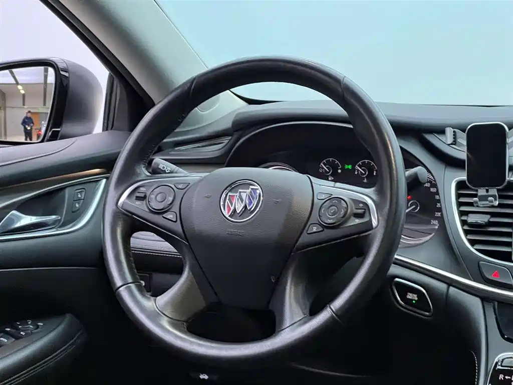 Buick LaCrosse 2021 652T Luxury Edition фото 28