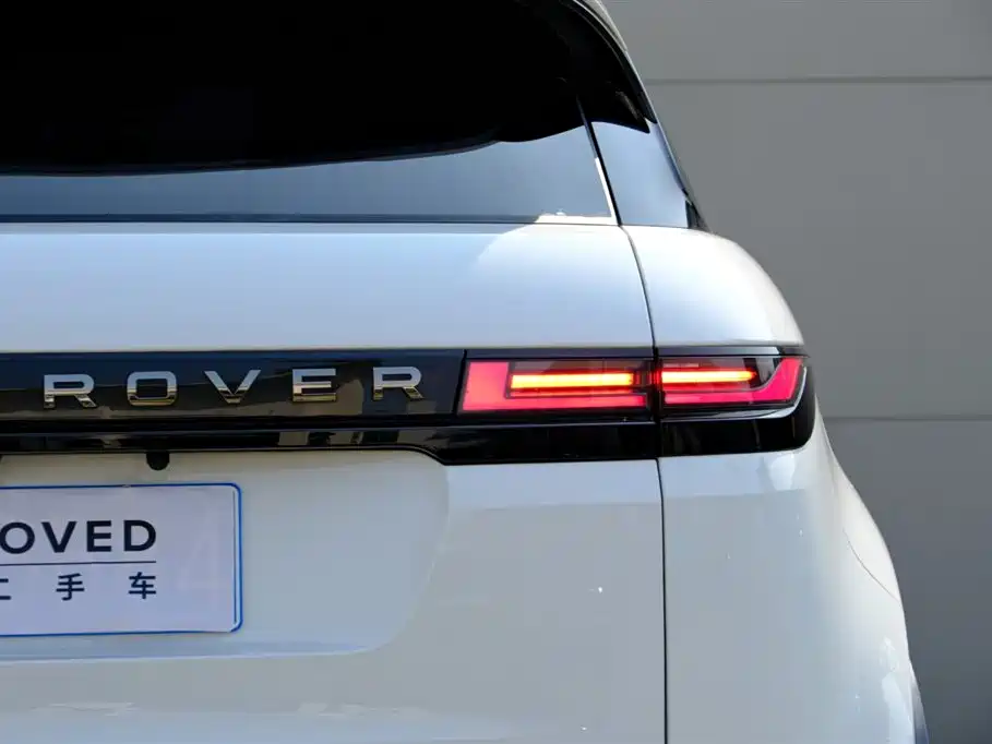 Photo 17 - Land Rover Range Rover Evoque