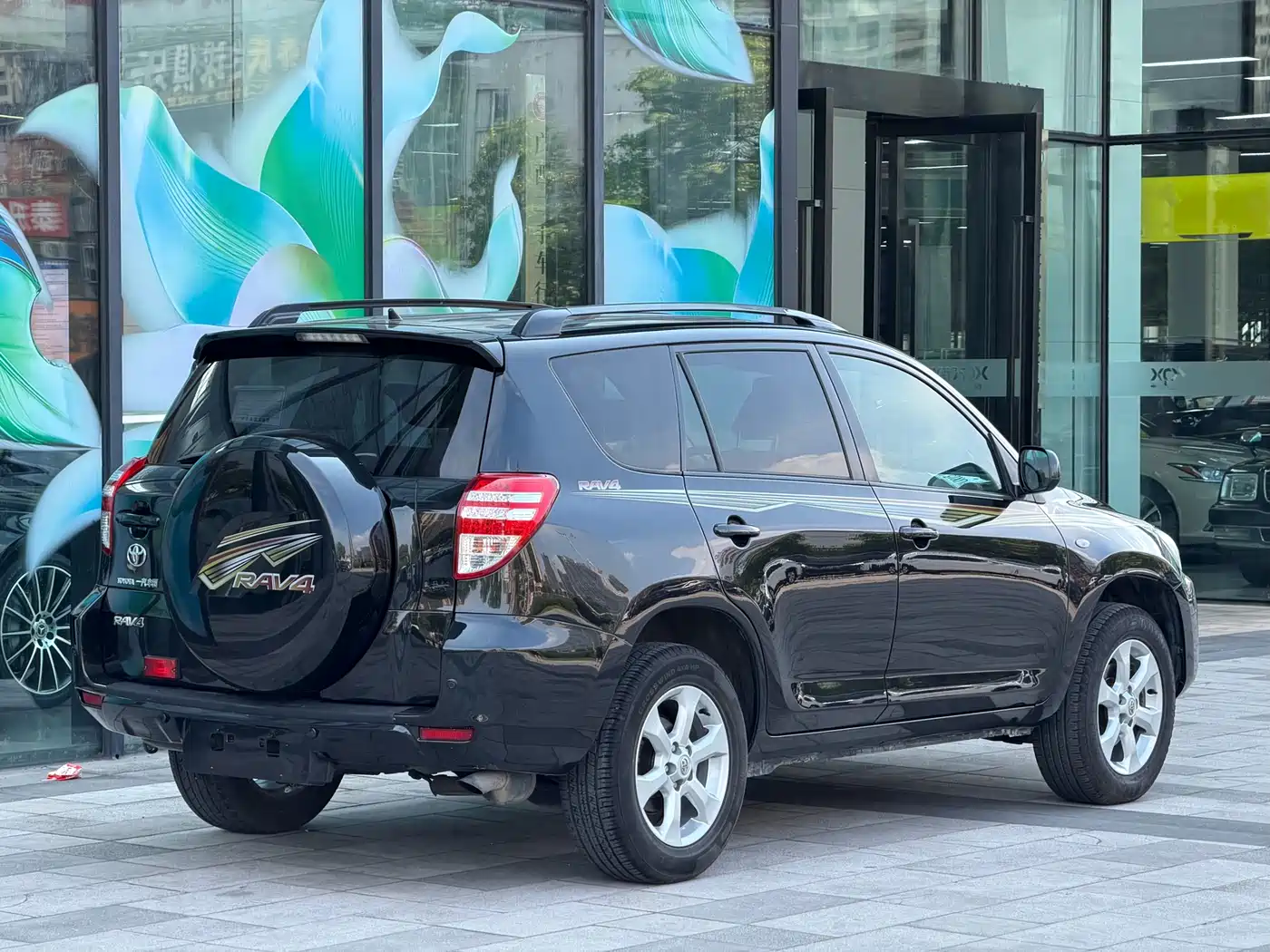 Toyota RAV4 Rongfang 2009 2.0L Automatic Luxury Edition фото 4