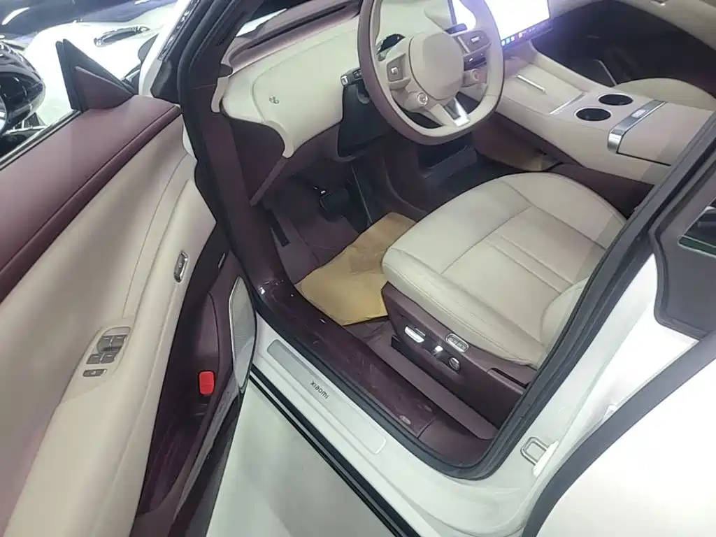 Фото 15 - Xiaomi Auto Xiaomi YU7