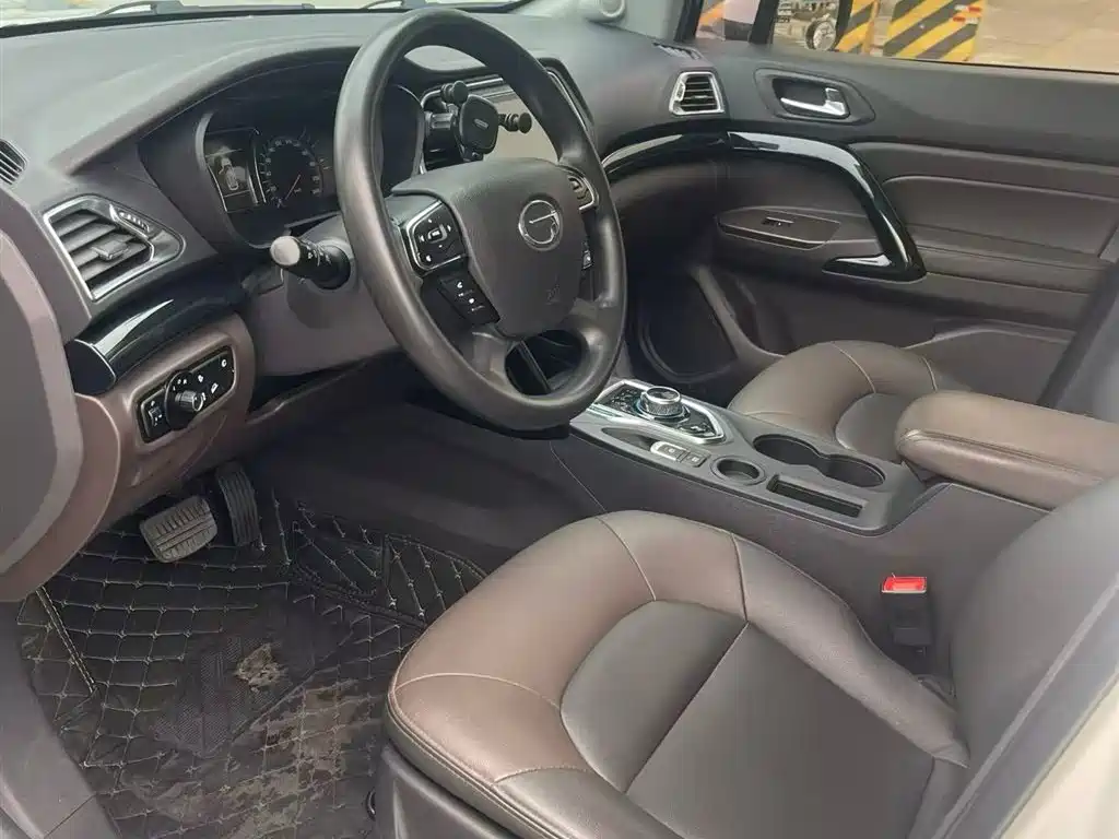 GAC TRUMPCHI GS4 NEW ENERGY