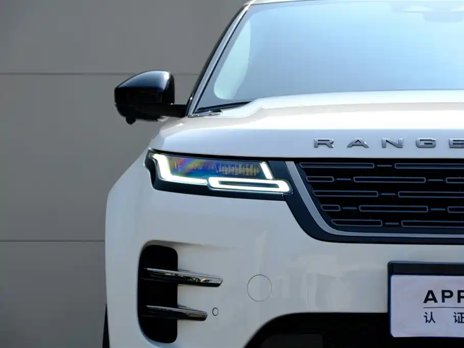 Photo 16 - Land Rover Range Rover Evoque