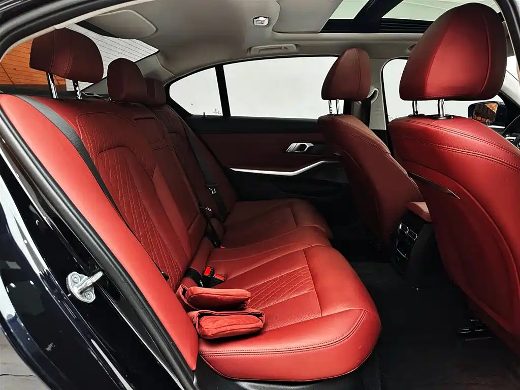 BMW 3 Series 2023 320Li M Sport Package фото 23