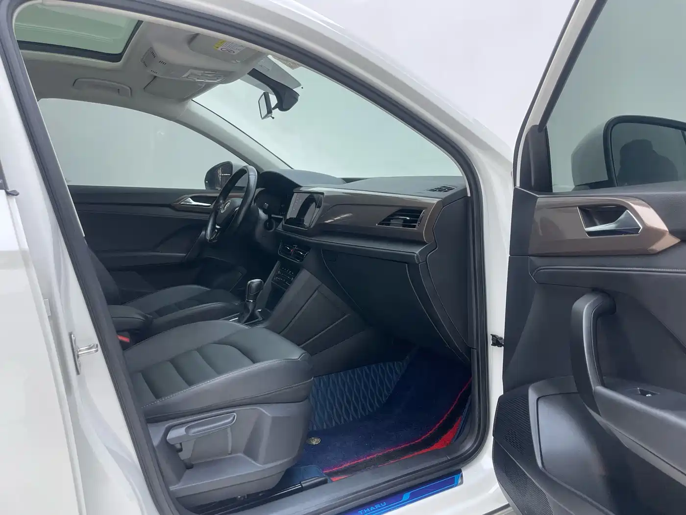 Volkswagen Tharu 2022 280TSI 2WD Comfort фото 29