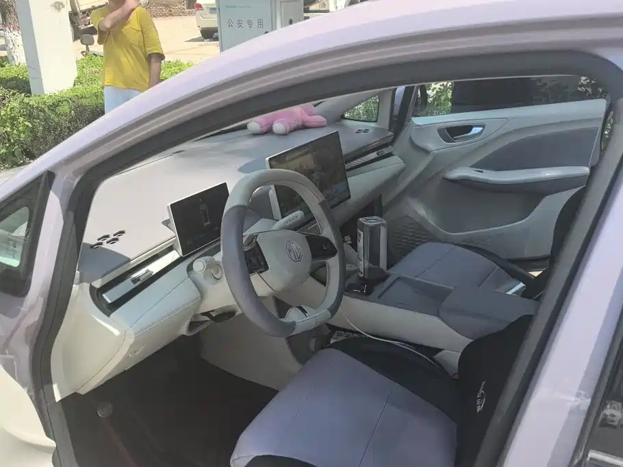 MG MG4 EV 2026 2025 High-end Model