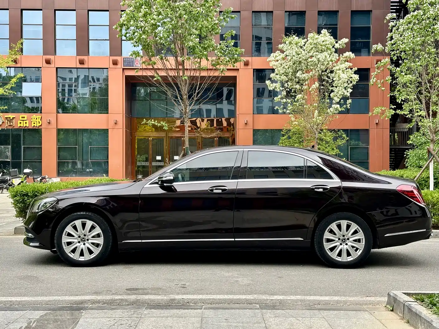 Mercedes-Benz S-Class 2019 S 320 L фото 7