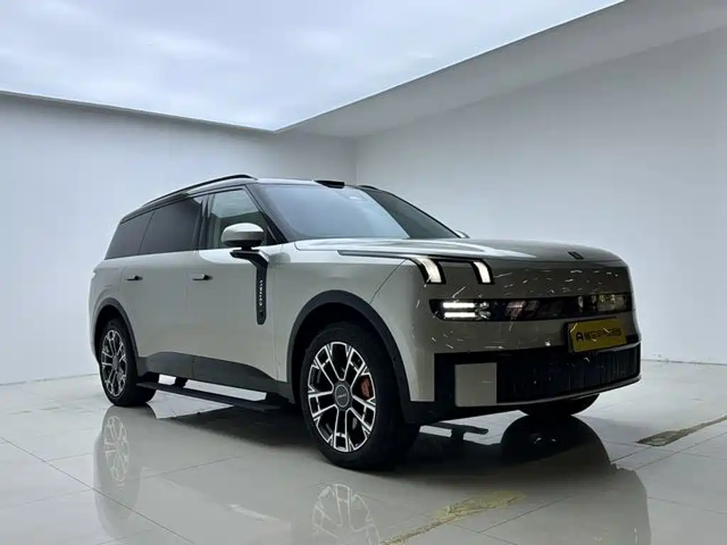 Lynk & Co 900 2025 2025 1.5T Ultra