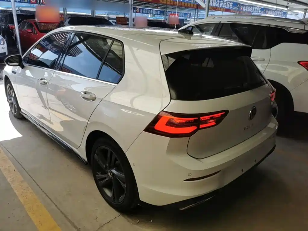 Volkswagen Golf 2021 280TSI DSG R-Line фото 5