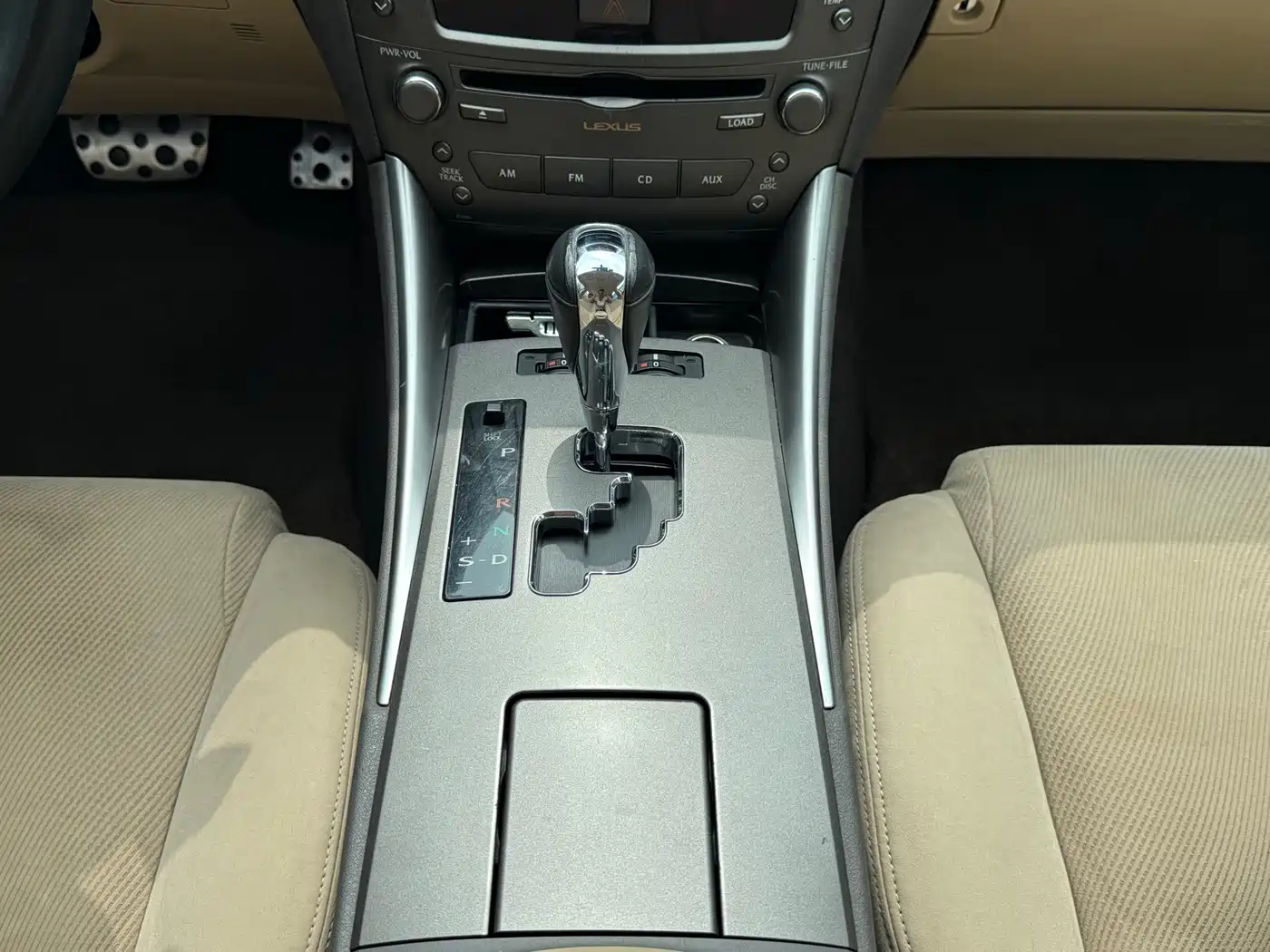 Lexus IS 2009 300 фото 11