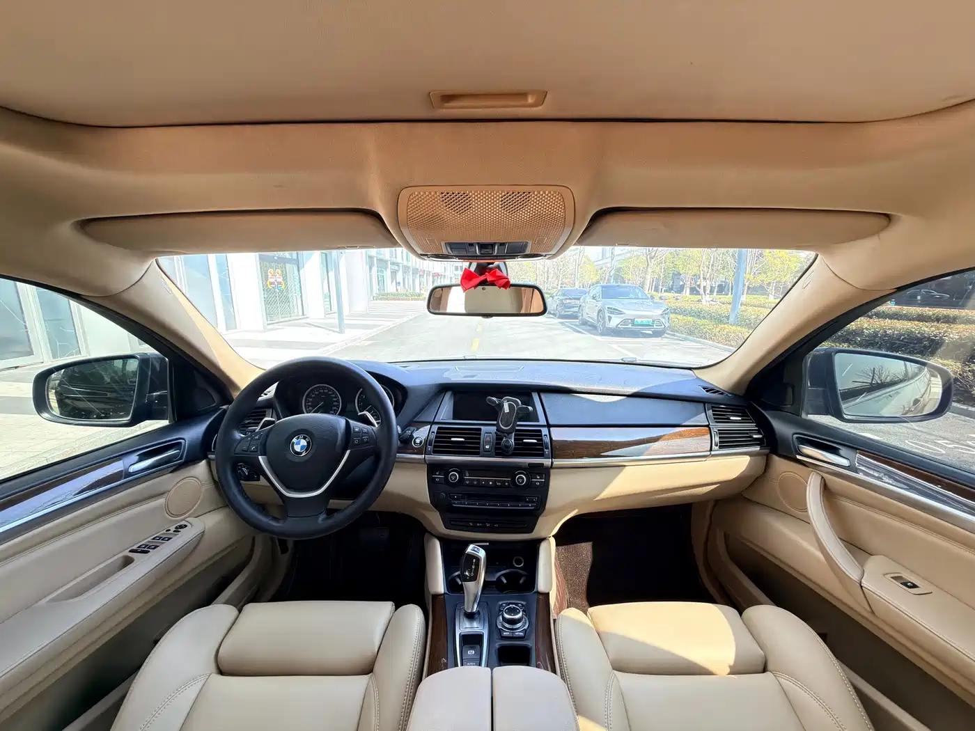 BMW X6 2012 xDrive35i фото 6
