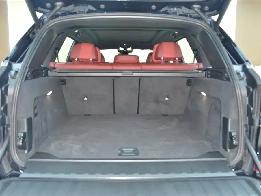 BMW X5 2025 Model xDrive 40Li M Sport Blackout Package фото 13