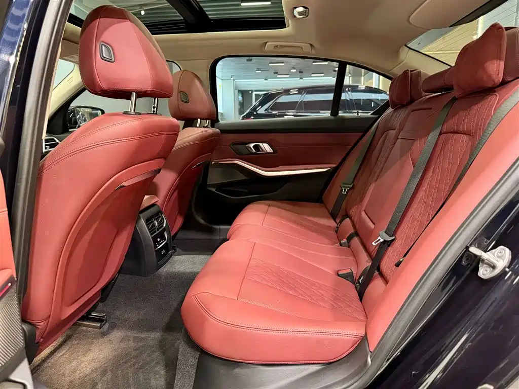 BMW 3 Series 2025 325Li M Sport Package фото 20