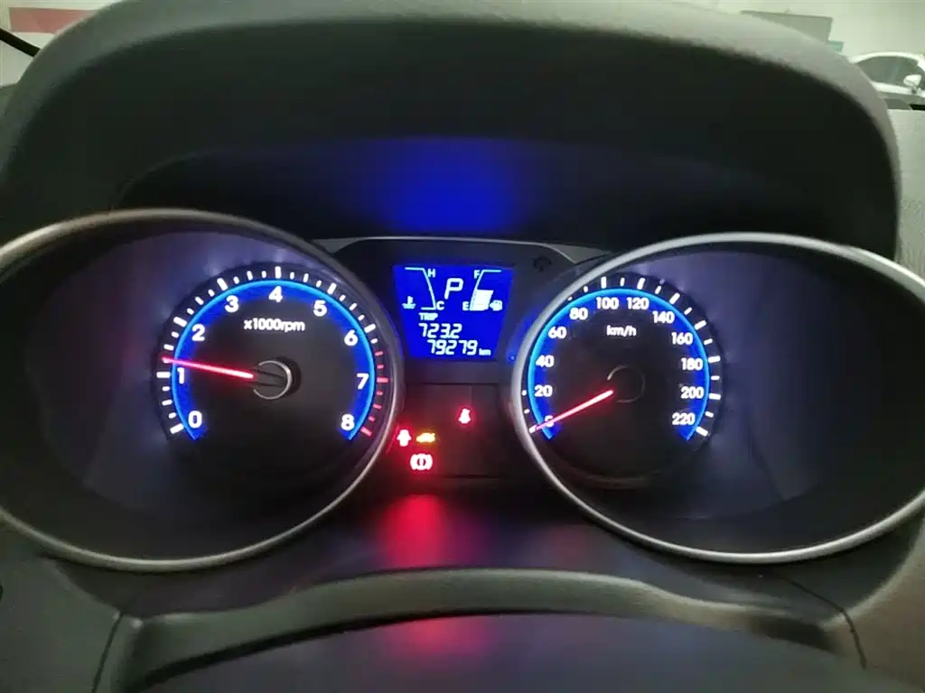 Hyundai Beijing Hyundai ix35 2015 2.0L Automatic 2WD Comfort China V фото 12
