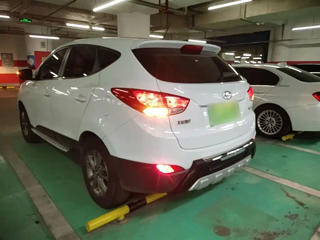 Hyundai Beijing Hyundai ix35 2015 2.0L Automatic 2WD Comfort China V фото 5