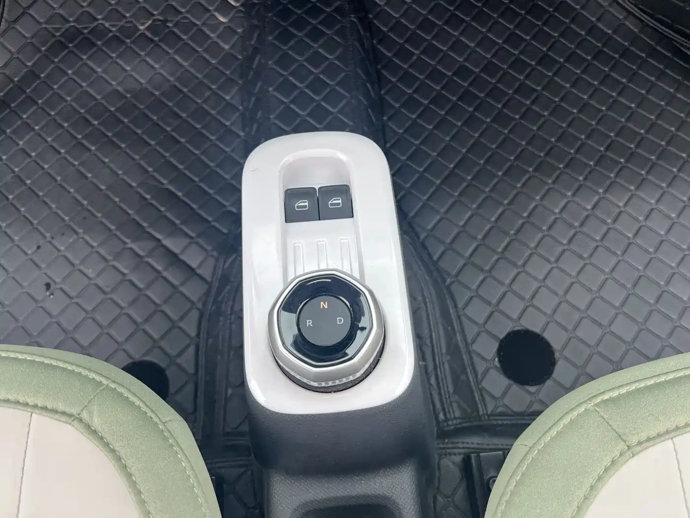 Geely Galaxy Panda 2025 Model Year 210km Panda Knight фото 12