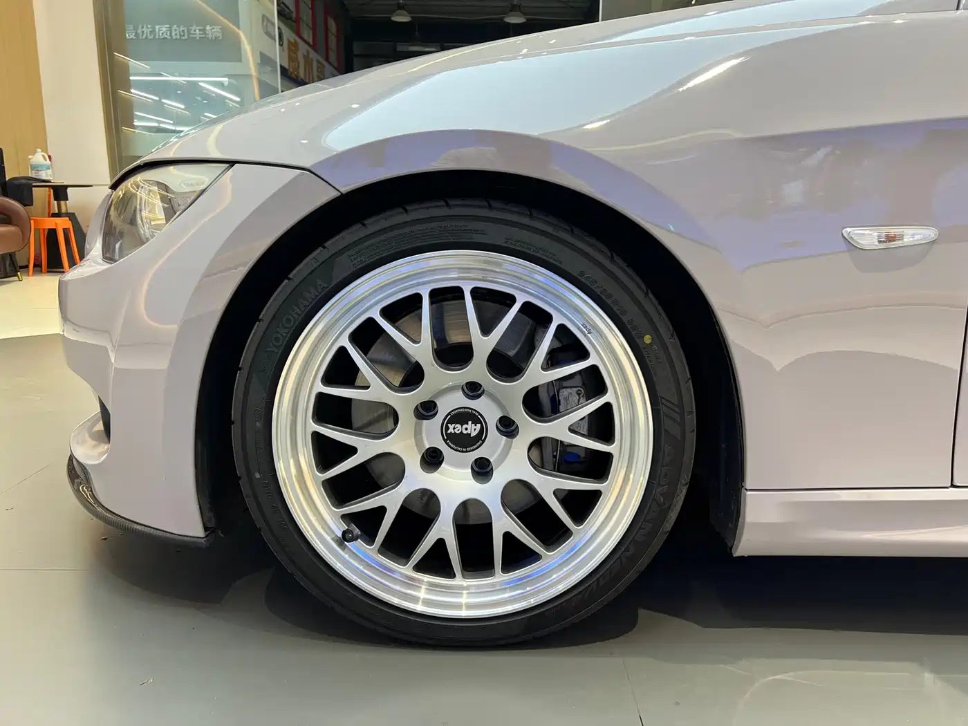 BMW 3 Series (Import) 2011 335i Convertible Coupe фото 7