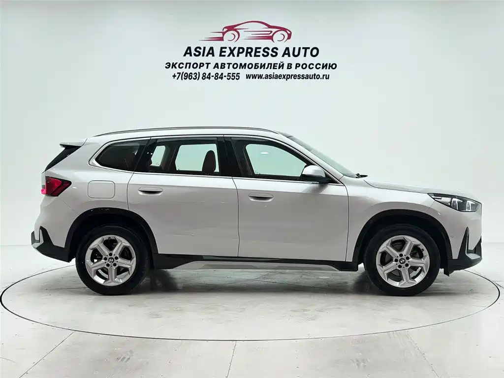 BMW X1 2023 sDrive20Li X Design Package фото 9