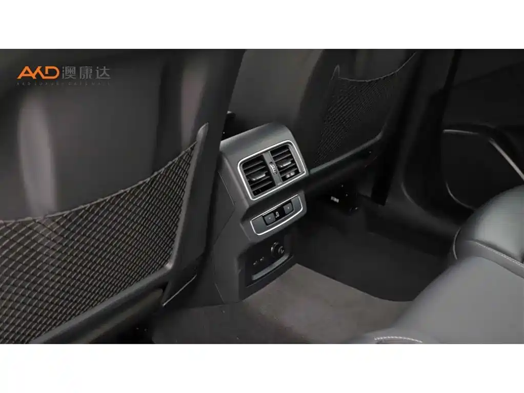 Audi Q5L Sportback 2021 40 TFSI Fashion фото 9