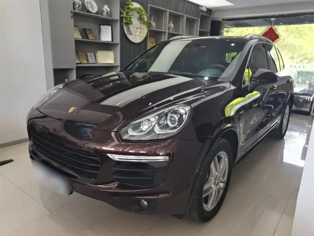 Porsche Cayenne 2016 Cayenne 3.0T фото 2