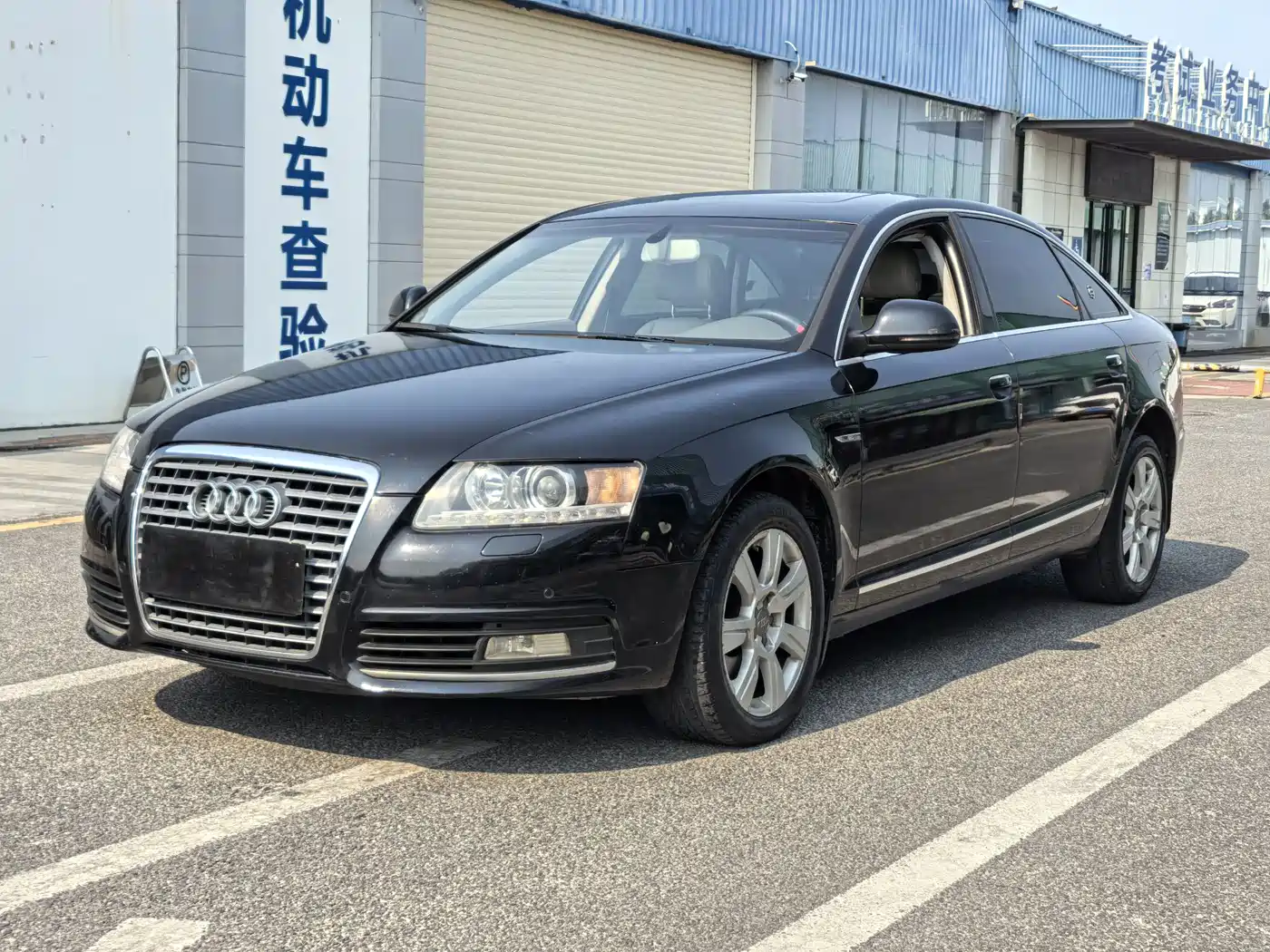 Audi A6L 2009 2.4L Comfort