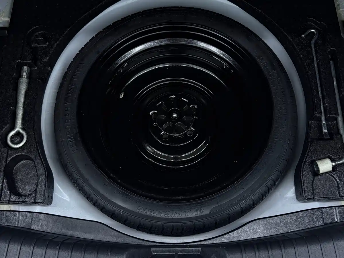 Photo 18 - Mazda Atenza