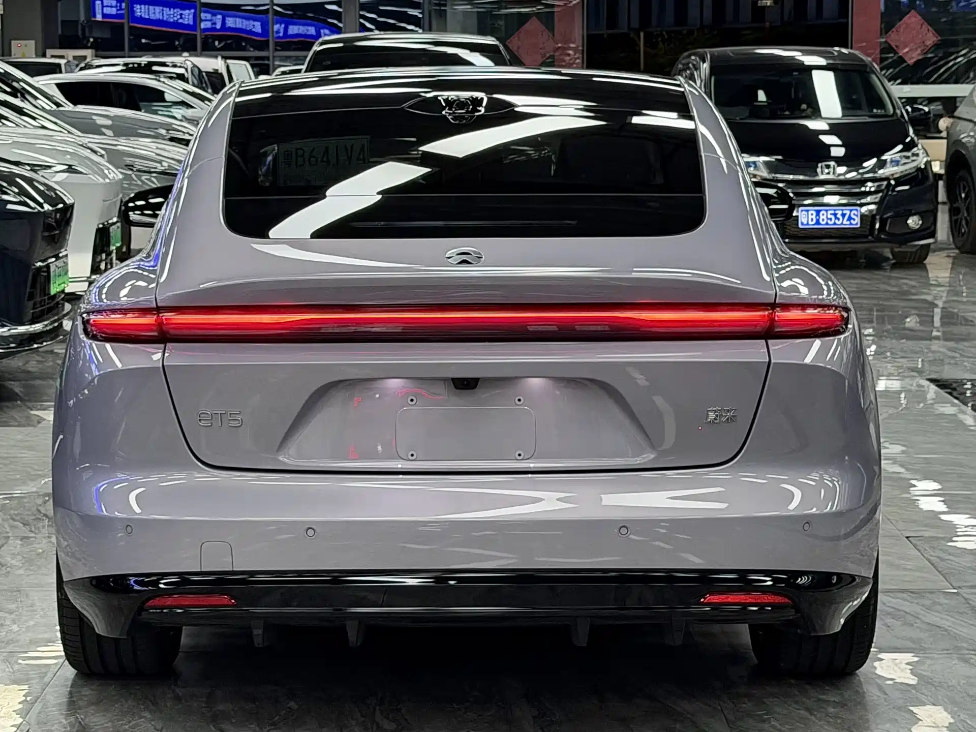 Фото 6 - NIO ET5
